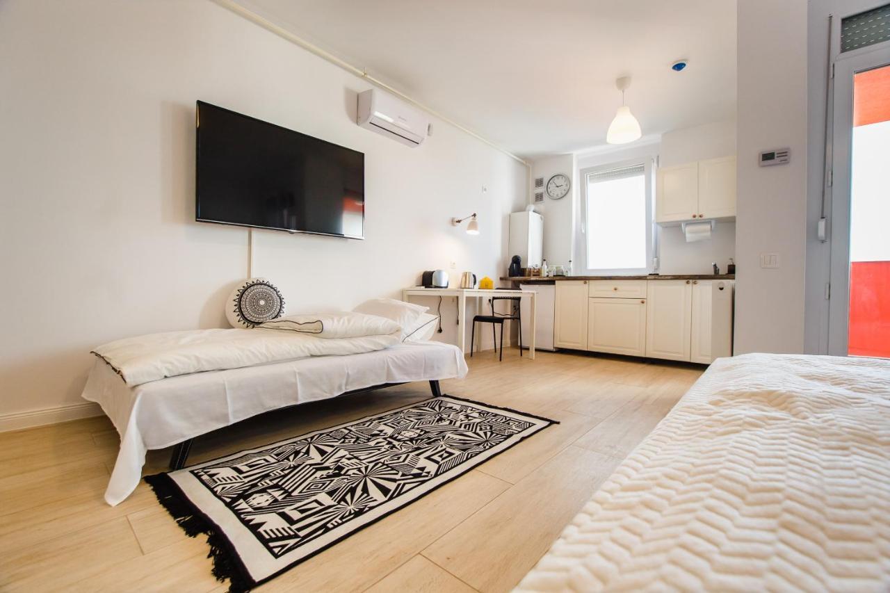 Fresh Studio In Central Oradea Leilighet Eksteriør bilde