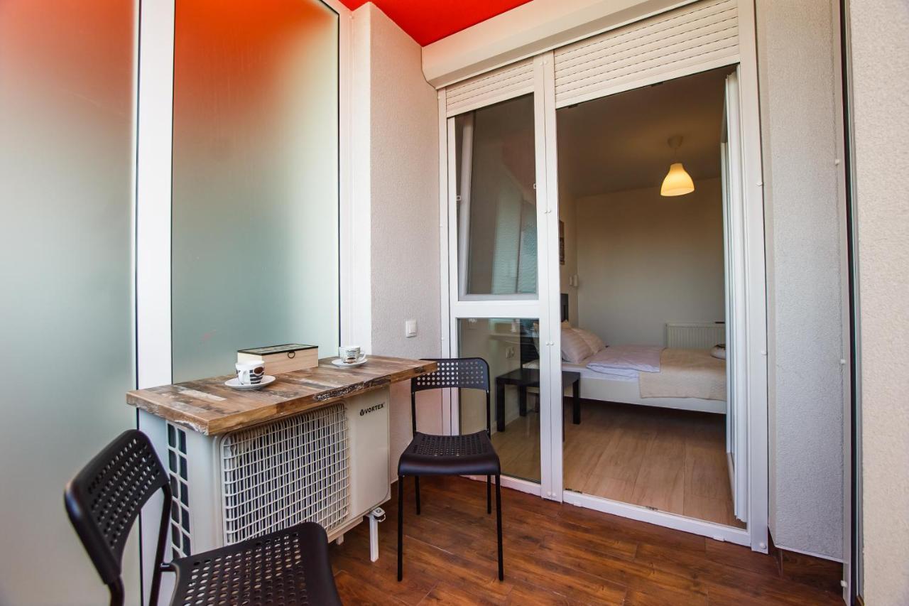 Fresh Studio In Central Oradea Leilighet Eksteriør bilde