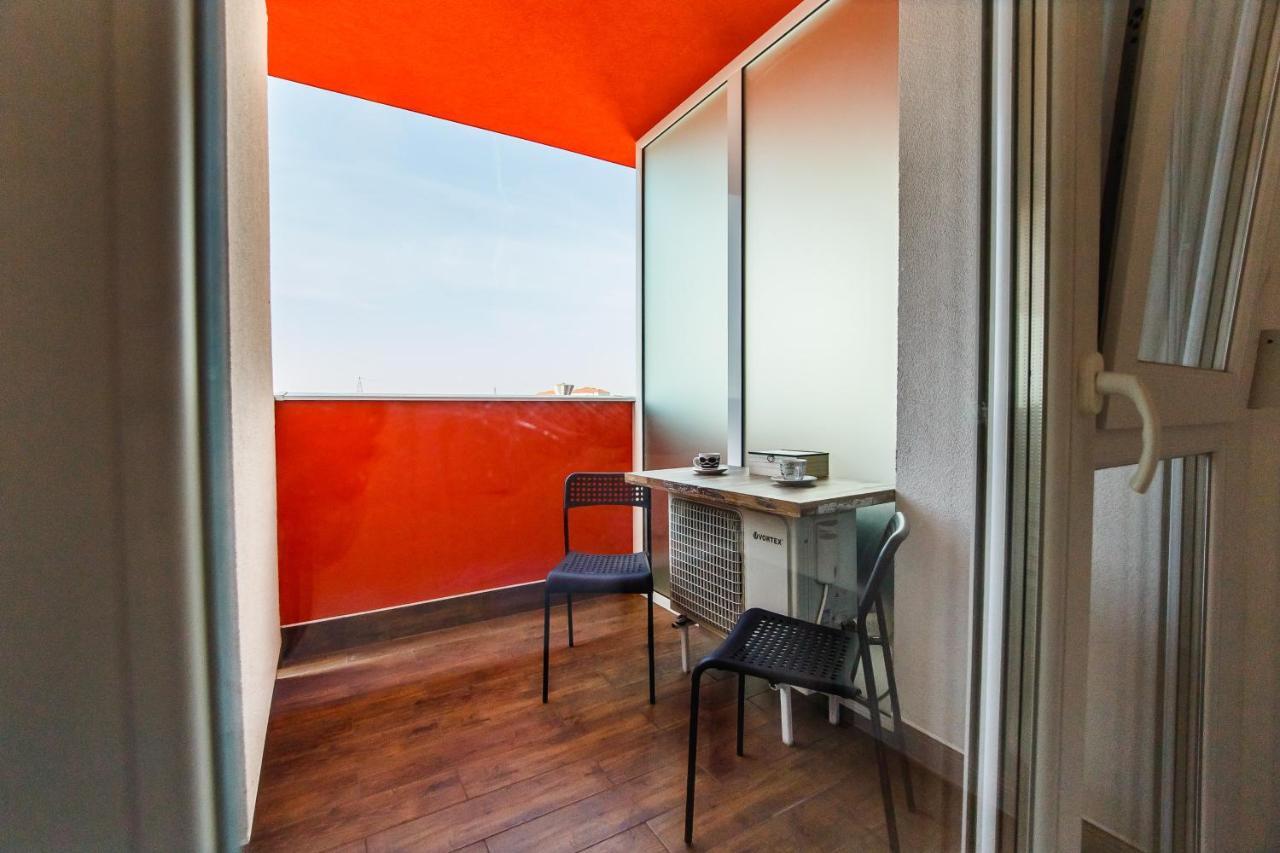 Fresh Studio In Central Oradea Leilighet Eksteriør bilde